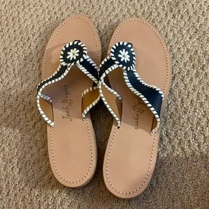 jack rogers barely used flip flops